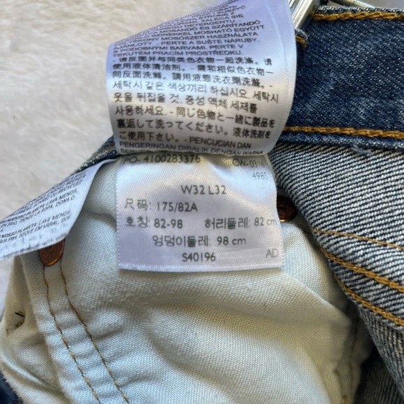 LEVIS 501 Jeans Mens 32x32 Blue Button Fly Straight Leg Denim - Picture 6 of 16